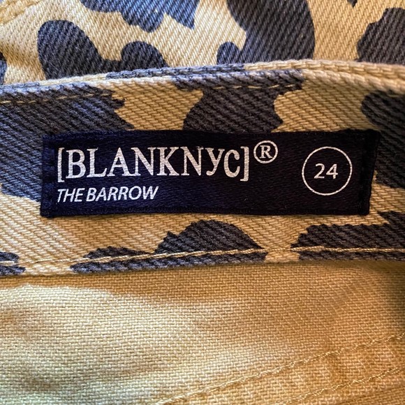 BLANK NYC woman's size 24 The Barrow lime light vintage animal high-rise shorts - Picture 11 of 12